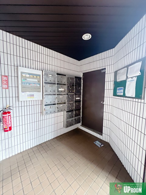 エステート若葉の外観写真