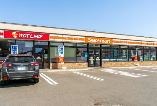 コンビニ　セイコーマート恵み野北店（コンビニ）まで760m