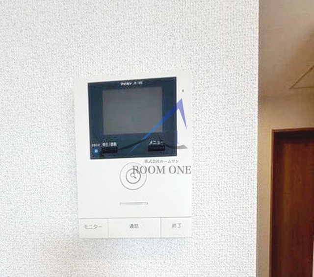 セキュリティ　モニター付きインターホンです。