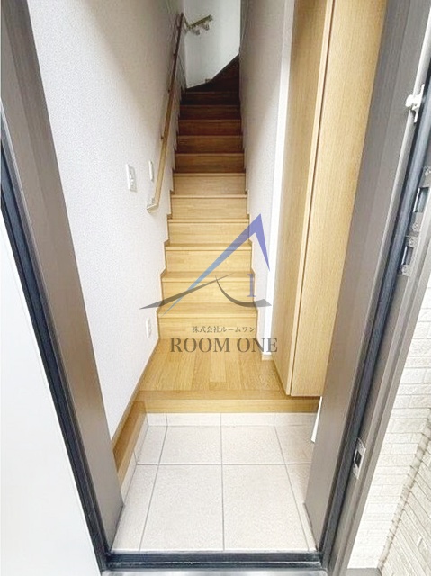 玄関　玄関です。