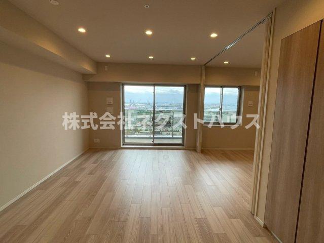 居室・リビング　別部屋参考写真です