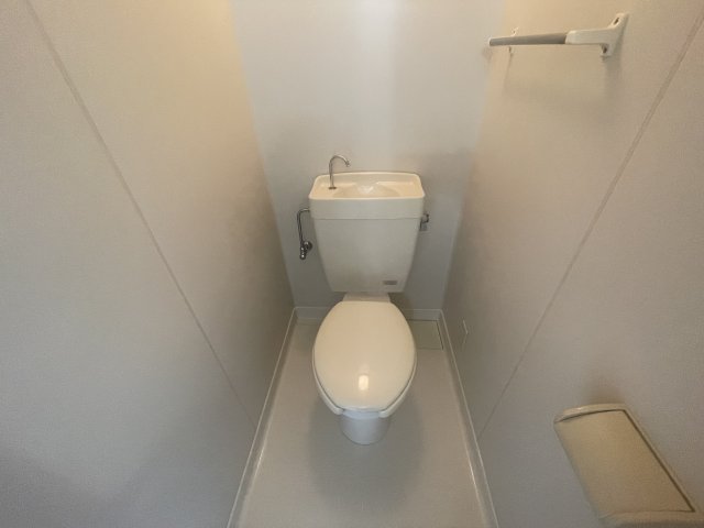 ノベラ海岸通のトイレ写真