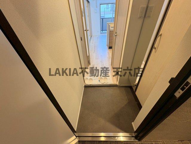 LiveCasa天満橋の玄関写真