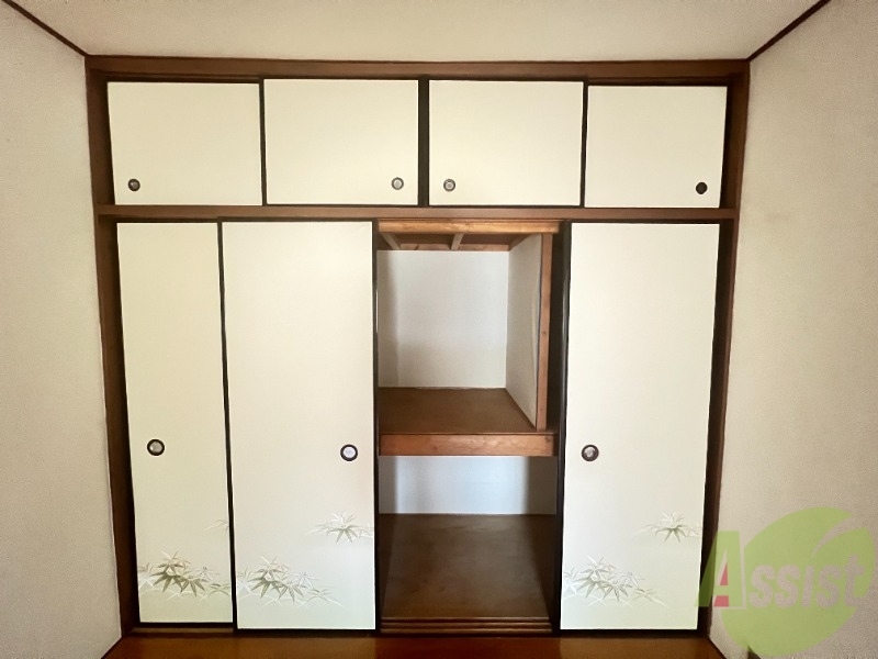 収納　衣類や荷物の整理に便利な収納です。