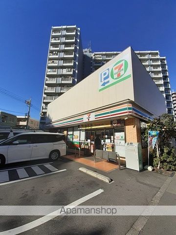 コンビニ　セブンイレブン（コンビニ）まで319m