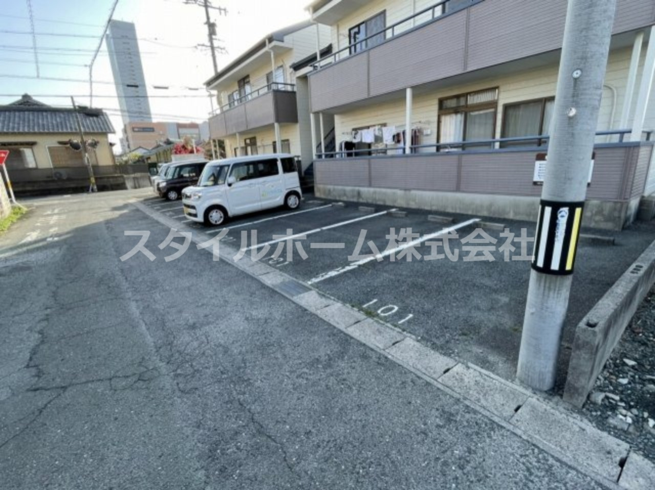 駐車場　駐車スペースもあります