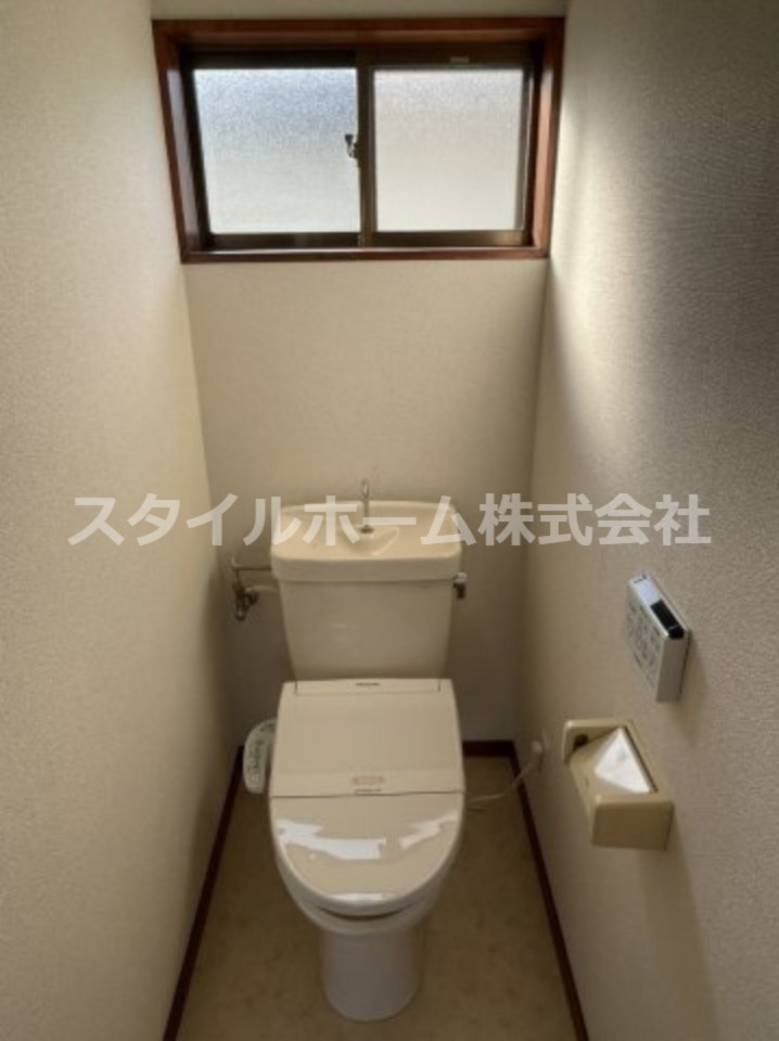 トイレ　シンプルで使いやすいトイレです
