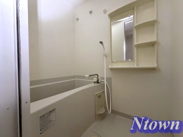 バス・シャワールーム　日々の疲れを癒すお風呂付です