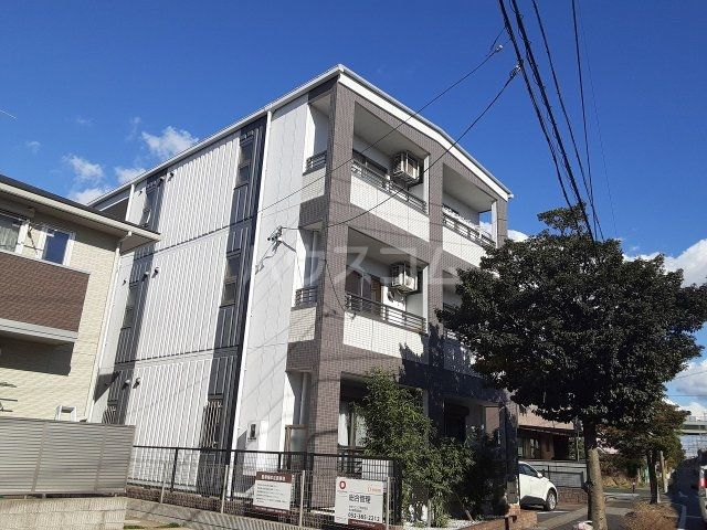名古屋市中川区供米田のマンションの建物外観