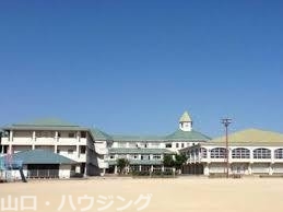 【橋本マンションの中学校】