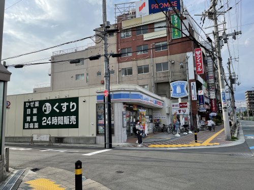 【豊中市庄内栄町のマンションのコンビニ】