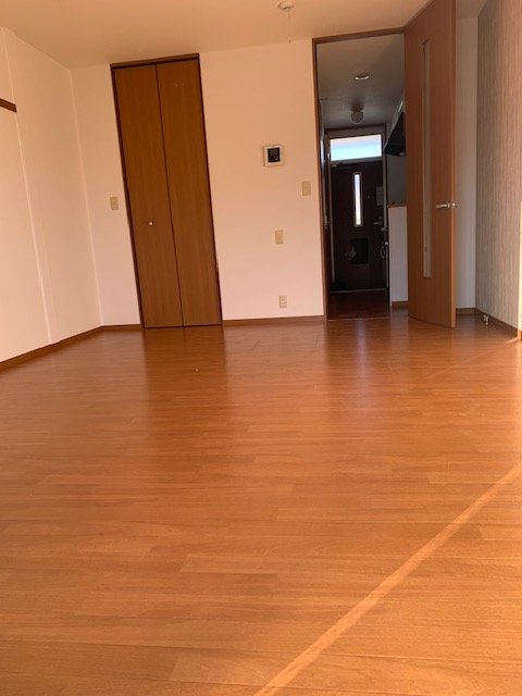 居室・リビング　南向きの明るいお部屋