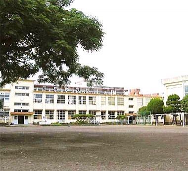 小学校　姶良市立建昌小学校（小学校）まで423m
