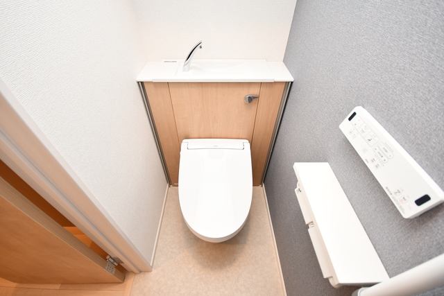 トイレ　トイレ