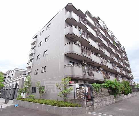 建物外観　分譲賃貸です。