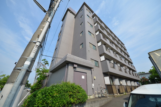 建物外観　★緑の多い、住みよいエリアに建つマンション★