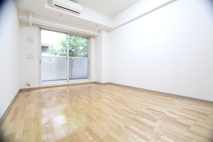 居室・リビング　※参考写真