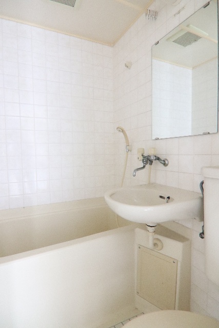 バス・シャワールーム　別室の参考写真です。※現況優先