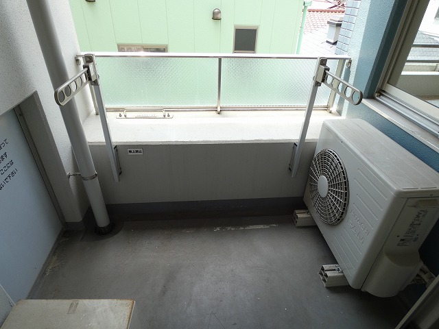 バルコニー　バルコニー