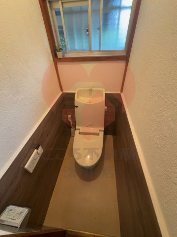 大東市北条5丁目戸建のトイレ写真