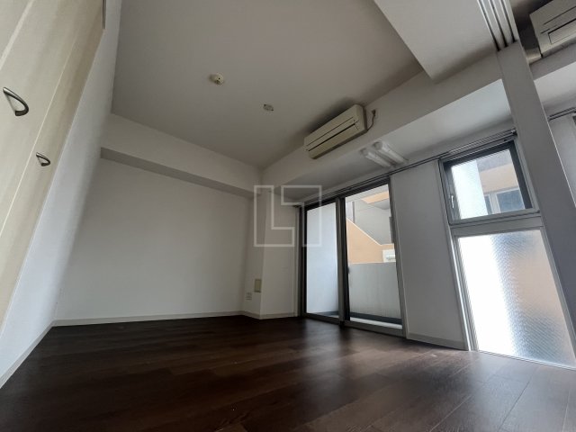 居室・リビング　サムティ難波グレイス　リビング