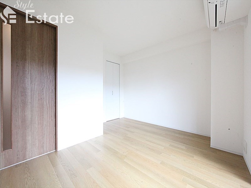 居室・リビング　内装