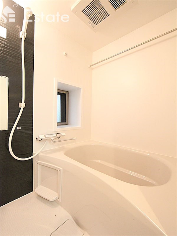 バス・シャワールーム　バスルーム