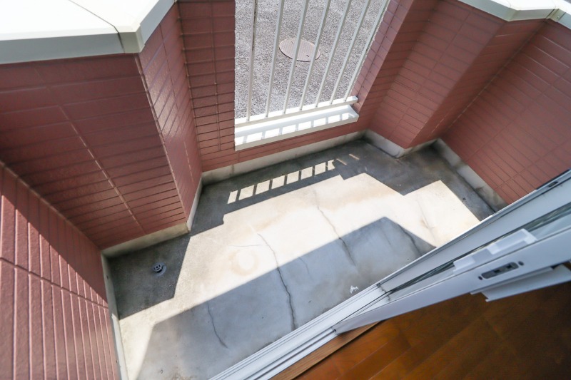 バルコニー　図面と現状に相違がある場合には現状を優先