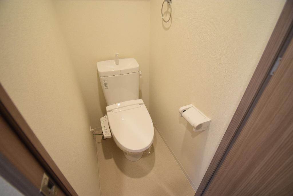 トイレ　シャワー付トイレ