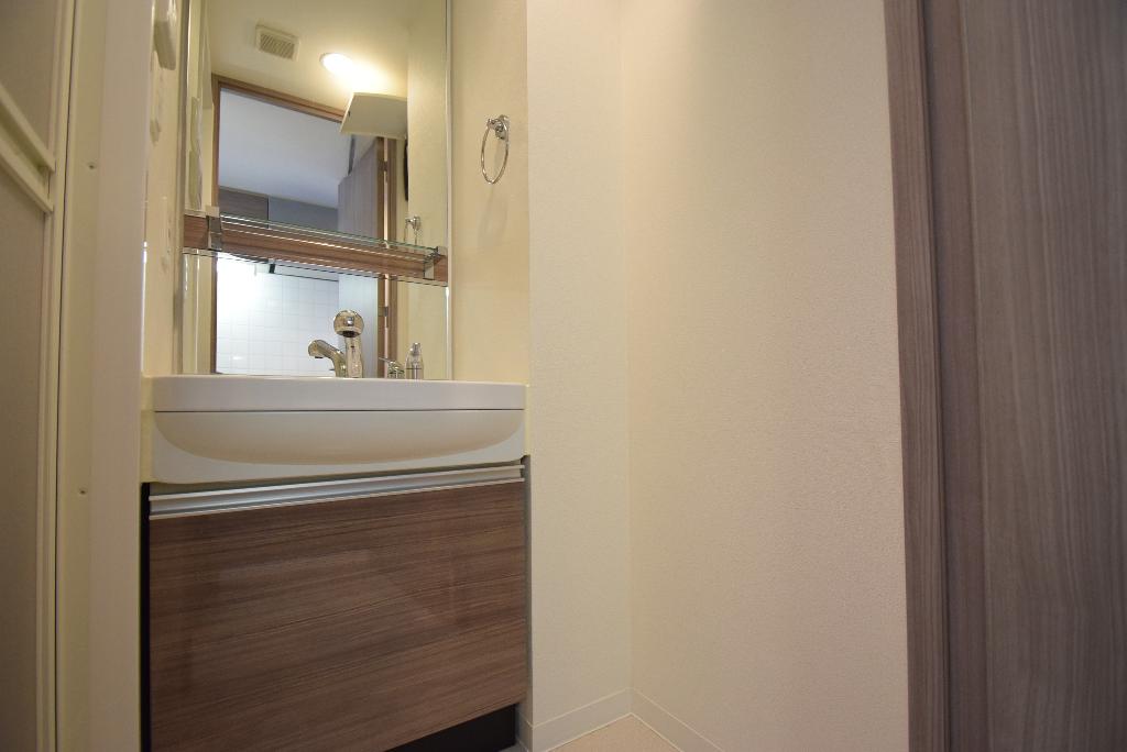 洗面設備　洗髪洗面化粧台