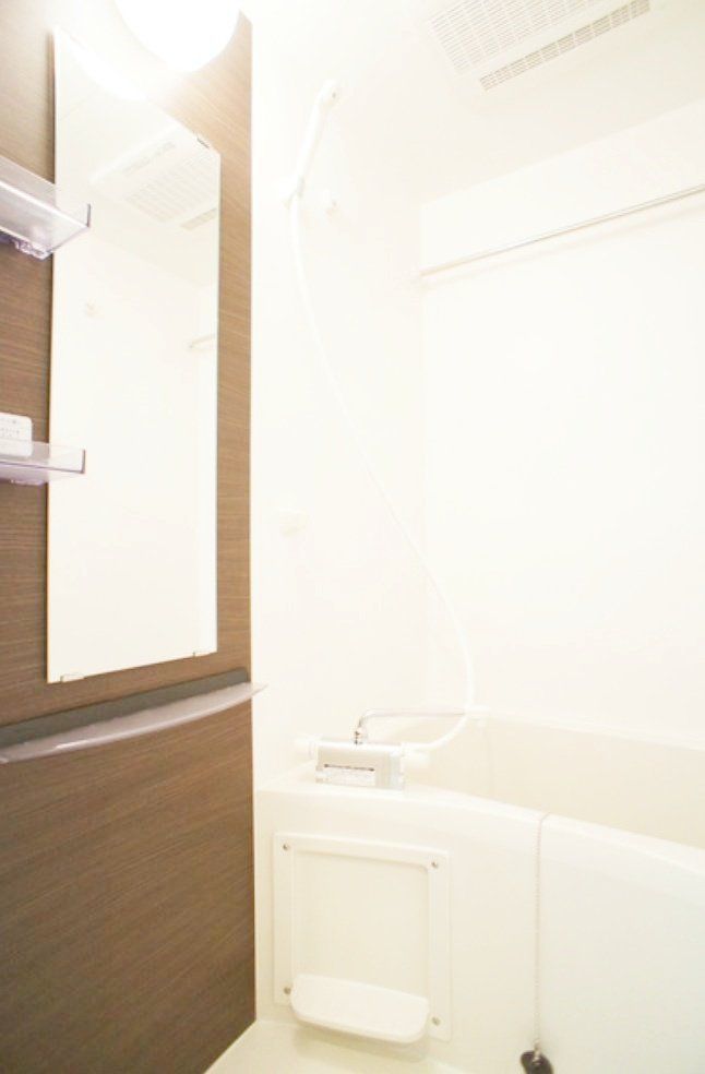 バス・シャワールーム　洗面