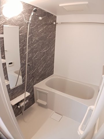 バス・シャワールーム　日々の暮らしに欠かせないお風呂です