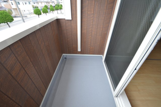 バルコニー　南西向きバルコニー