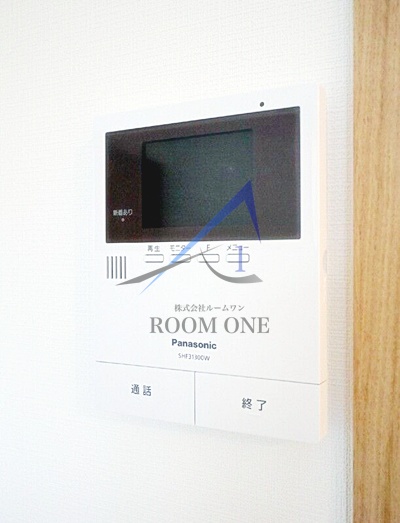 セキュリティ　モニター付きインターホンです。