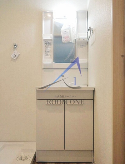 洗面設備　洗面台です。