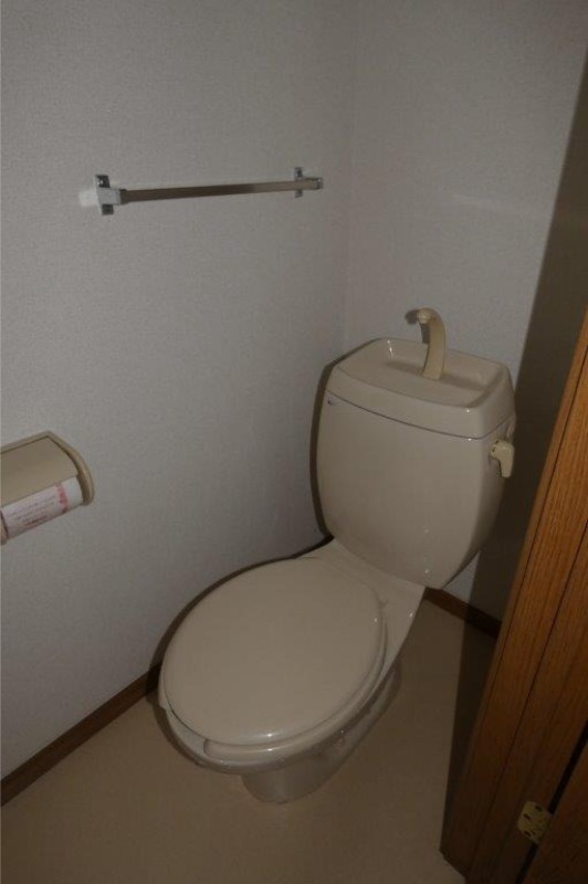 トイレ　図面と現状に相違がある場合には現状を優先