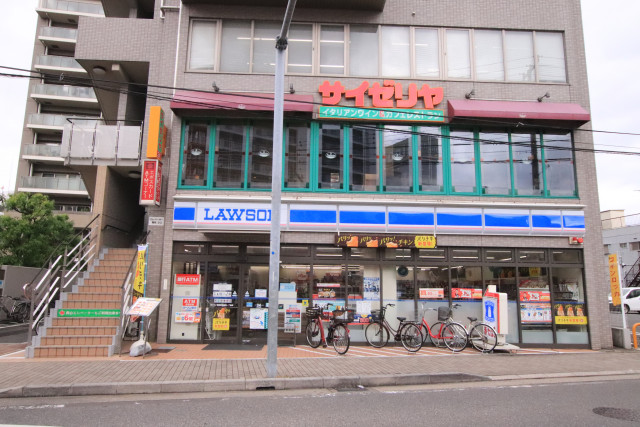 コンビニ　ローソン習志野津田沼一丁目店（コンビニ）まで650m