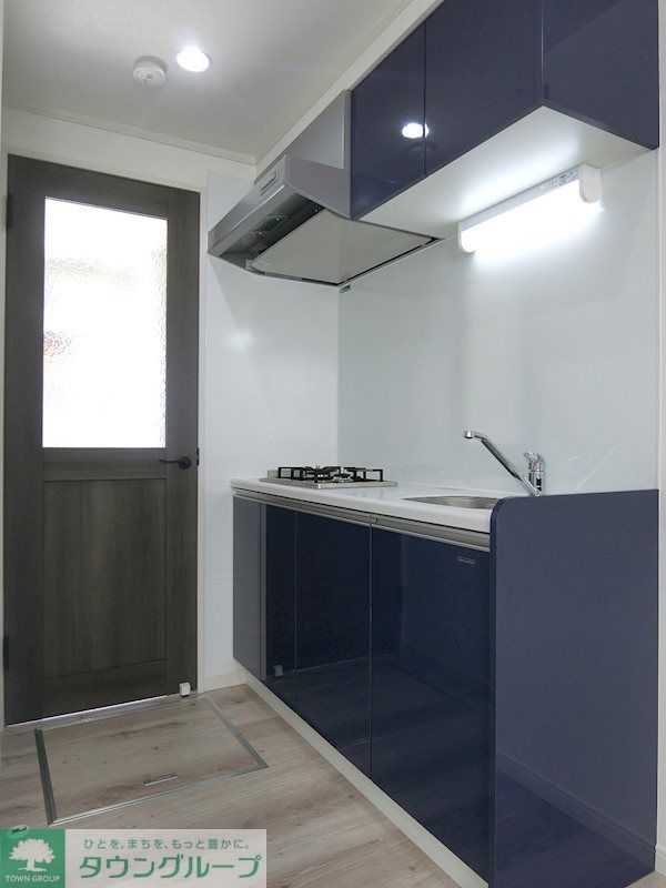 キッチン　2口ガスコンロで楽しくお料理♪キッチン壁はマグネット対応で…