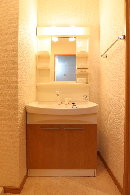 洗面設備　※別室の参考写真の為、現況優先です。