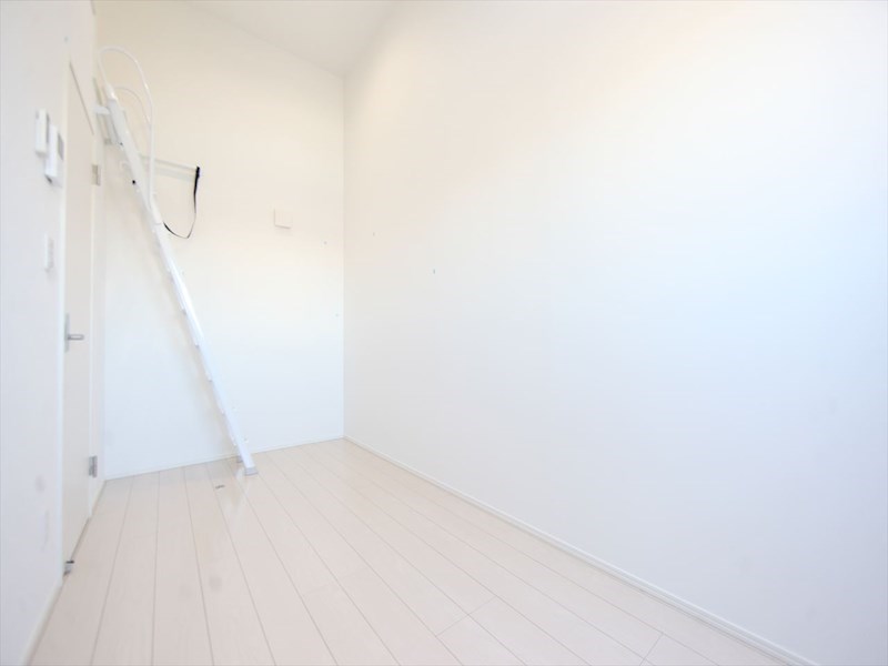 その他　洋室5.1帖　ロフト4.6帖（寝室にも使えます）　同仕様写真