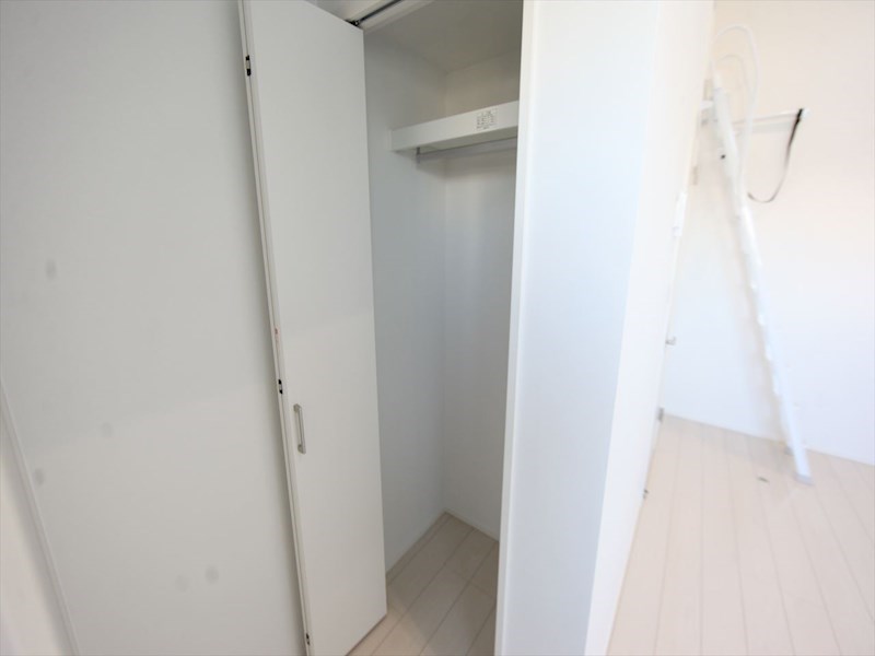 収納　クローゼット（収納充実してます）　同仕様写真