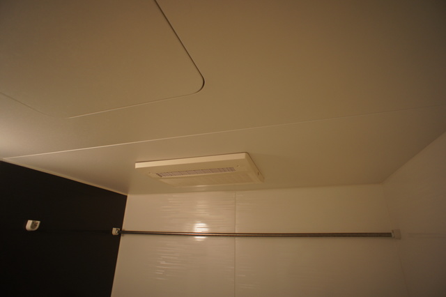 その他設備　室内換気乾燥機