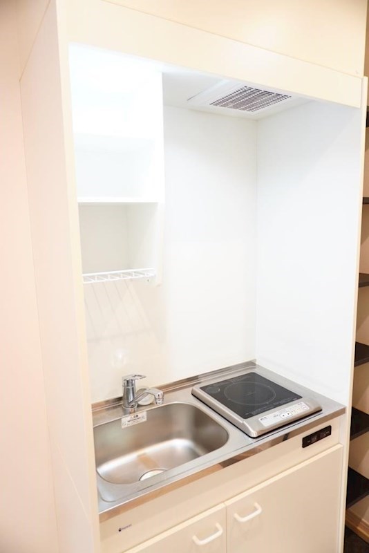 キッチン　ＩＨクッキングヒーターでお手入れラクラク