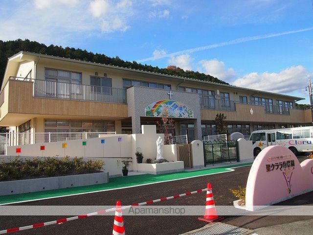 幼稚園・保育園　聖クララ幼稚園（幼稚園・保育園）まで970m