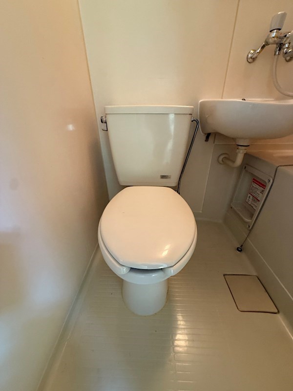 トイレ　バストイレ同室