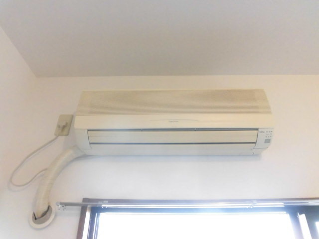 その他設備　エアコン付きです