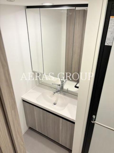 洗面設備　同仕様