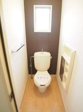 トイレ　別部屋参考写真