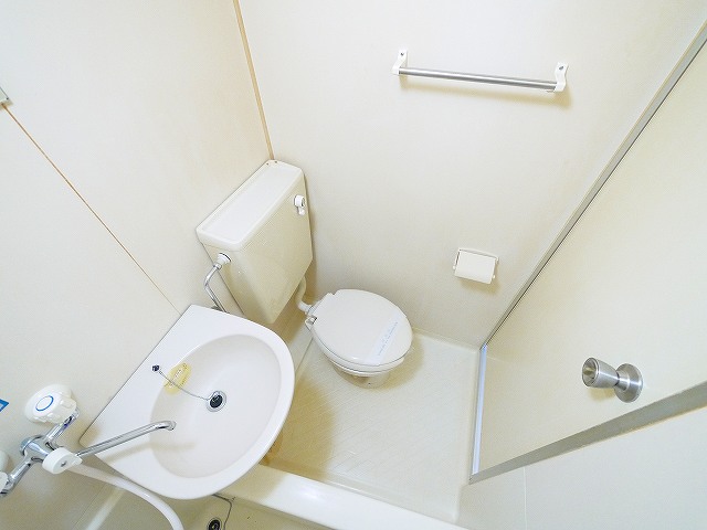 トイレ　シンプルで使いやすいトイレです
