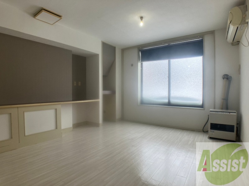 居室・リビング　シンプルな造りのワンルームのお部屋です！